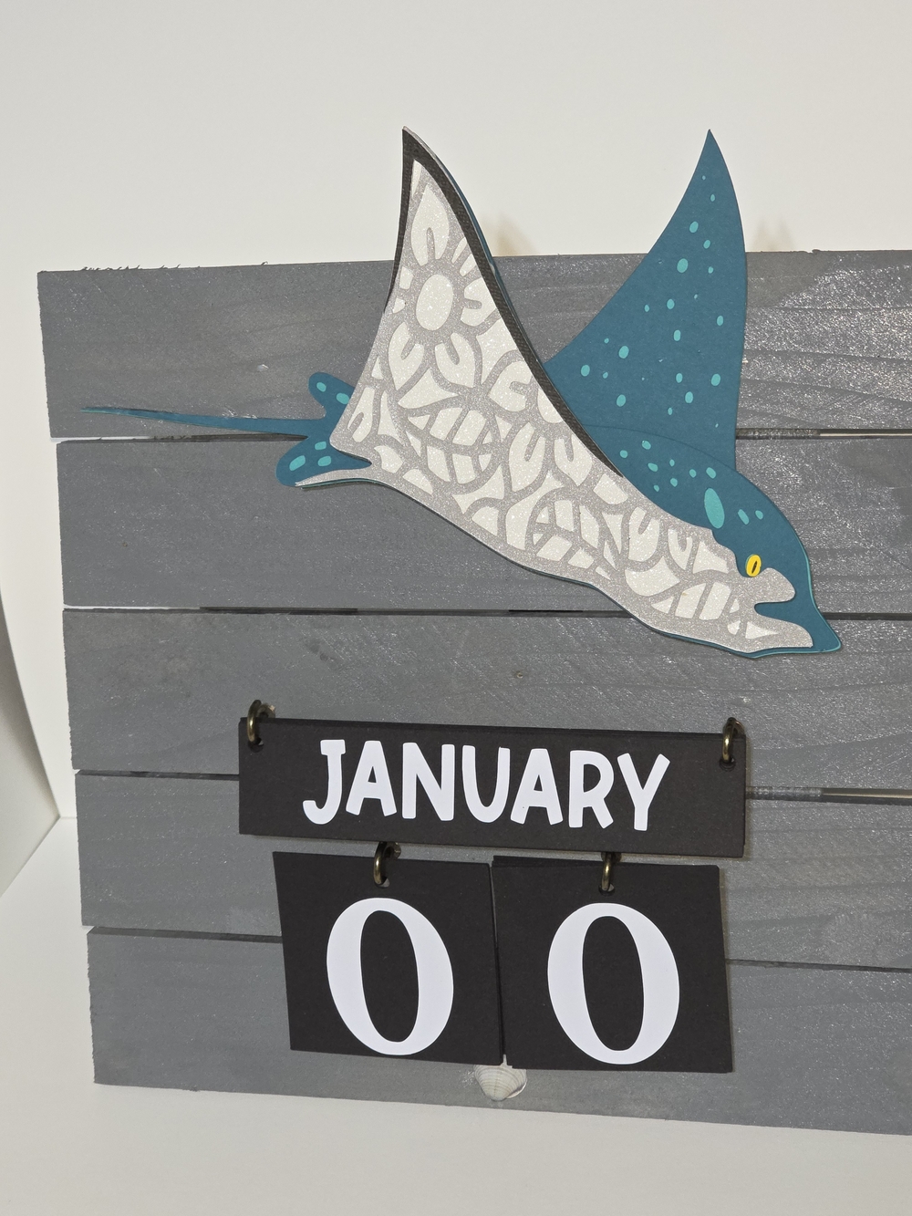 3d MANTA RAY Perpetual Calendar (Includes 50% Donation)